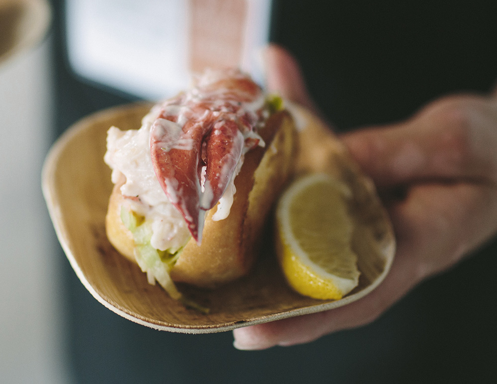 The Maine Food Trucks: Local Cuisine on Wheels