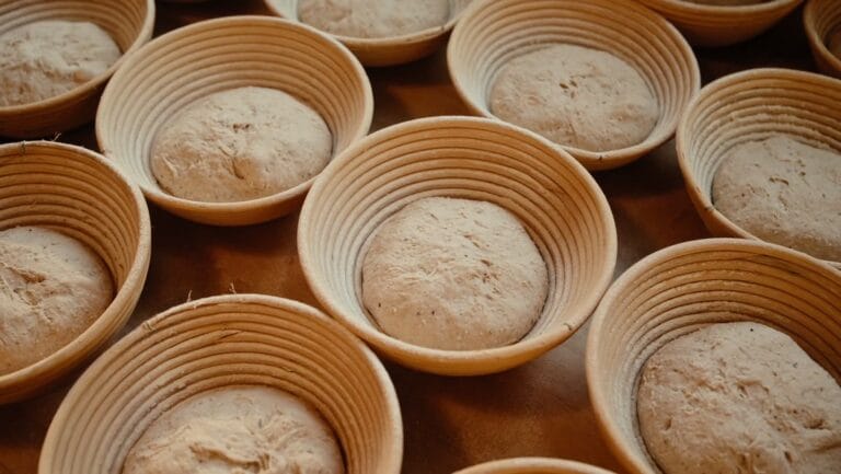 Bread proofing in baskets